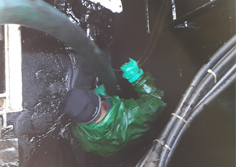 Collection of liquid waste in the skimmer tank using an air transfer pump